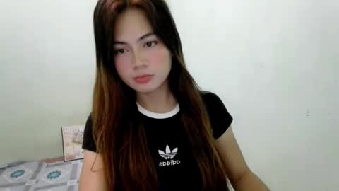 Snapshot of meowki_totot chatting on 09/18/25, 05:26 meowki_totot online show from 09/18/25, 05:26