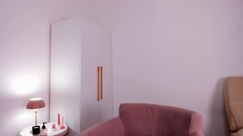 Lina online show from 01/27/25, 07:45