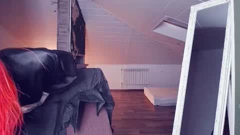 Snapshot of meowroslava chatting on 03/19/26, 09:57 meowroslava online show from 03/19/26, 09:57