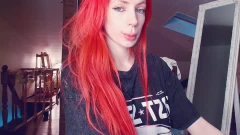 Snapshot of meowroslava chatting on 03/30/26, 11:33 meowroslava online show from 03/30/26, 11:33