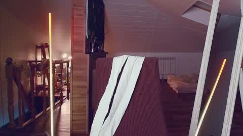 Snapshot of meowroslava chatting on 04/15/26, 11:39 meowroslava online show from 04/15/26, 11:39