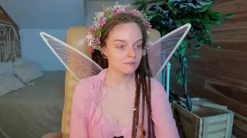 Snapshot of mephala_arboreal chatting on 04/20/26, 04:10 Mephala online show from 04/20/26, 04:10