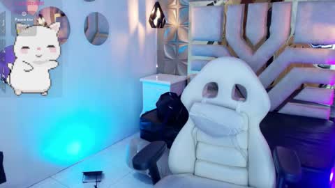    online show from 09/11/25, 06:52