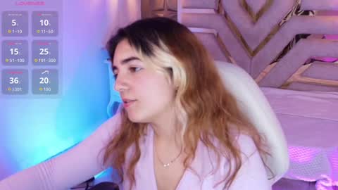    online show from 10/02/25, 09:33