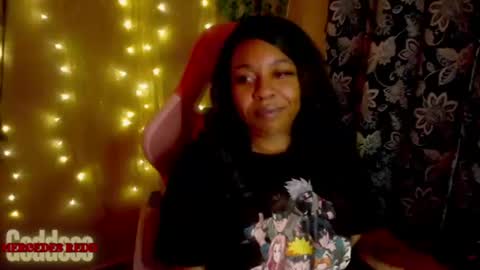 Snapshot of mercedesredd chatting on 07/24/26, 04:16 Mercedes Redd online show from 07/24/26, 04:16
