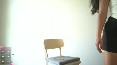 Snapshot of mercedesss_8 chatting on 05/05/26, 01:52 Next show on 03 Dec online show from 05/05/26, 01:52