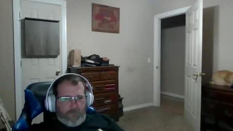 Snapshot of mercer1977 chatting on 06/08/26, 12:16 mercer1977 online show from 06/08/26, 12:16