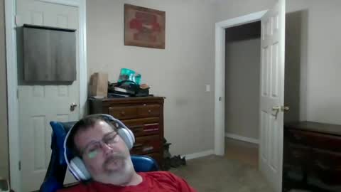 Snapshot of mercer1977 chatting on 07/01/26, 01:34 mercer1977 online show from 07/01/26, 01:34