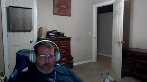 Snapshot of mercer1977 chatting on 07/12/26, 02:57 mercer1977 online show from 07/12/26, 02:57