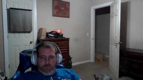Snapshot of mercer1977 chatting on 07/20/26, 06:49 mercer1977 online show from 07/20/26, 06:49