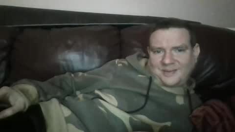 ezio online show from 01/10/25, 10:57