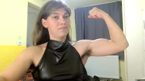 Miss Helena online show from 05/01/26, 04:33
