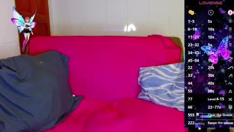 Snapshot of mereleona chatting on 10/03/25, 01:35 Mereleona online show from 10/03/25, 01:35