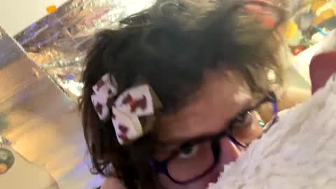 gurlnips online show from 12/27/24, 03:59