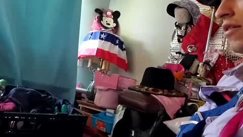 gurlnips online show from 01/11/25, 11:35