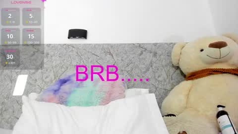 Snapshot of merida_85 chatting on 01/14/25, 01:58 TANIA online show from 01/14/25, 01:58