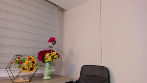 Merida  online show from 03/08/25, 06:58