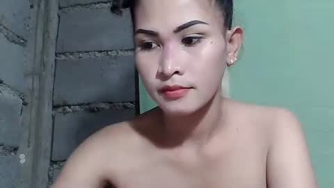 Snapshot of merietiny chatting on 02/08/25, 03:30 merietiny online show from 02/08/25, 03:30