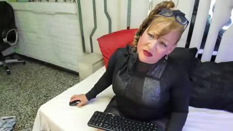 Snapshot of meriland_hh chatting on 05/03/26, 05:46 Meriland online show from 05/03/26, 05:46