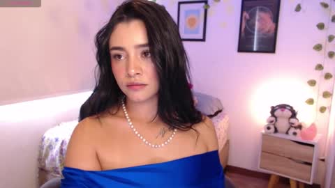 Snapshot of merilynwhithe_ chatting on 09/27/25, 04:56 Merilyn  online show from 09/27/25, 04:56
