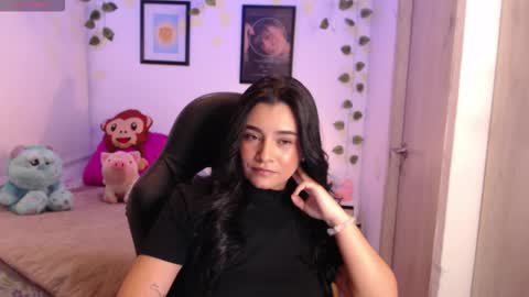 Snapshot of merilynwhithe_ chatting on 09/29/25, 03:33 Merilyn  online show from 09/29/25, 03:33