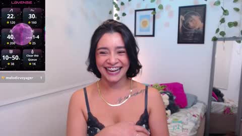 Snapshot of merilynwhithe_ chatting on 10/15/25, 10:21 Merilyn  online show from 10/15/25, 10:21