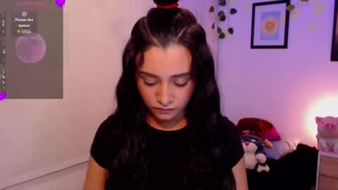 Snapshot of merilynwhithe_ chatting on 10/23/25, 10:41 Merilyn  online show from 10/23/25, 10:41