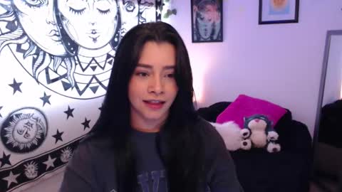 Merilyn  online show from 10/30/25, 08:53