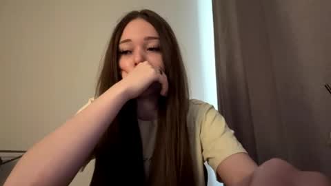 Kiki online show from 05/12/26, 08:55