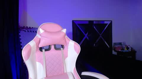 Merlin  18 online show from 12/23/25, 04:21