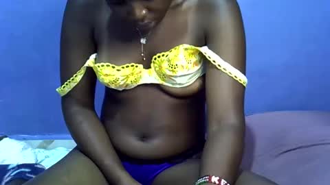 merlin_queen online show from 10/07/25, 12:41