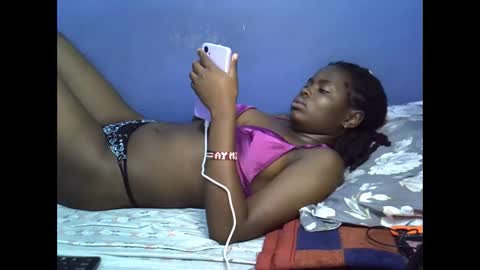 merlin_queen online show from 11/28/25, 06:43