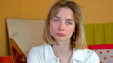 Snapshot of merlinmeyer chatting on 03/25/26, 07:20 Merlin online show from 03/25/26, 07:20