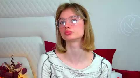 Snapshot of merlinmeyer chatting on 03/29/26, 06:30 Merlin online show from 03/29/26, 06:30