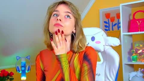 Snapshot of merlinmeyer chatting on 04/02/26, 06:16 Merlin online show from 04/02/26, 06:16