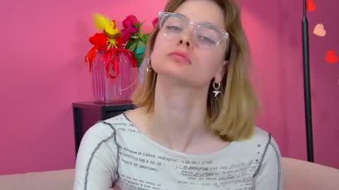 Snapshot of merlinmeyer chatting on 04/06/26, 05:08 Merlin online show from 04/06/26, 05:08