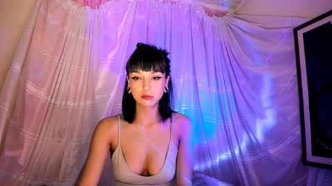 Snapshot of merlynn_ chatting on 02/07/25, 07:40 Diane 3 online show from 02/07/25, 07:40