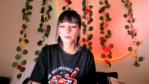 Snapshot of merlynn_ chatting on 03/06/25, 06:41 Diane 3 online show from 03/06/25, 06:41