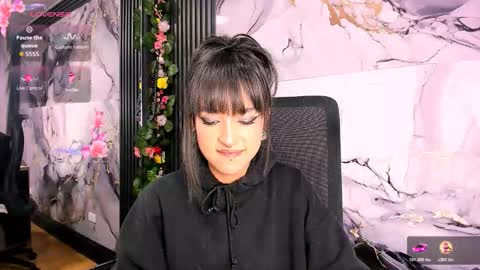 Snapshot of merlynn_ chatting on 10/22/25, 02:34 Diane 3 online show from 10/22/25, 02:34