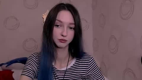 mermaidvibestides online show from 11/09/25, 09:24