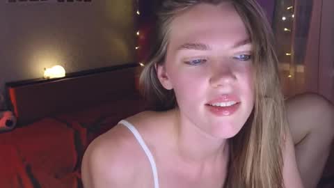 Snapshot of merry_dancers_ chatting on 01/20/25, 04:45 Susan online show from 01/20/25, 04:45