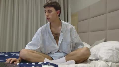 Mark online show from 03/01/26, 02:19