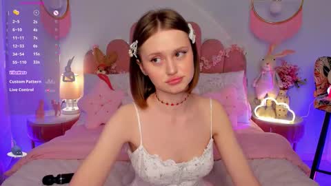 Snapshot of merylew chatting on 03/27/26, 08:26 Anna online show from 03/27/26, 08:26