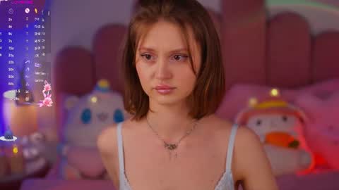 Snapshot of merylew chatting on 06/19/26, 05:34 Anna online show from 06/19/26, 05:34