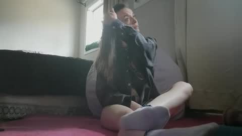 Dainty online show from 02/14/26, 10:28