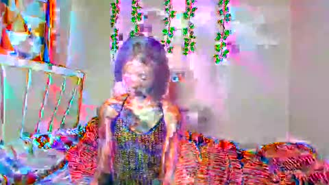 Snapshot of messyluna chatting on 03/19/26, 07:56 meggy and bree online show from 03/19/26, 07:56