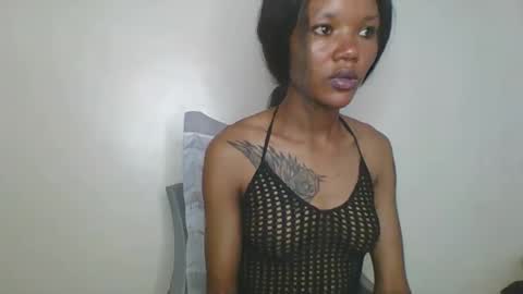 Snapshot of messyluna chatting on 03/20/26, 08:08 meggy and bree online show from 03/20/26, 08:08