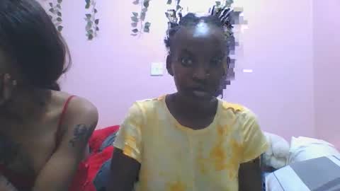 Snapshot of messyluna chatting on 03/24/26, 11:15 meggy and bree online show from 03/24/26, 11:15