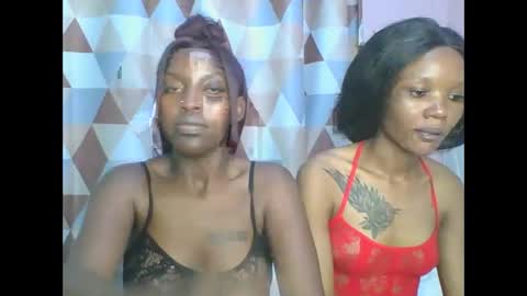 Snapshot of messyluna chatting on 05/09/26, 07:30 meggy and bree online show from 05/09/26, 07:30
