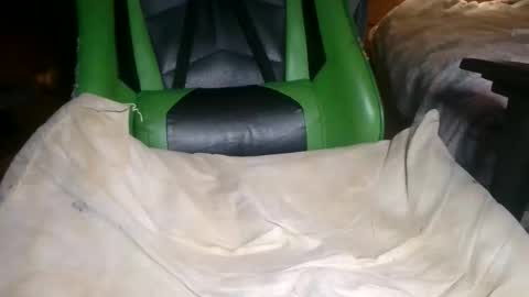 Snapshot of messymechanic69 chatting on 02/26/26, 07:46 messymechanic69 online show from 02/26/26, 07:46